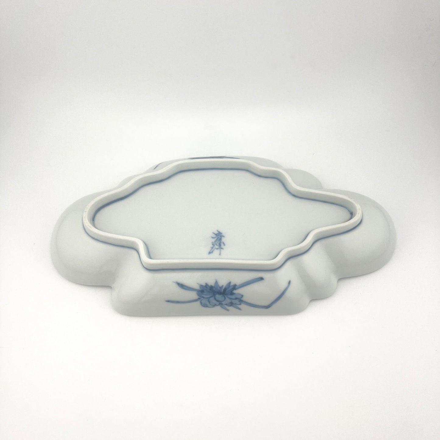 有田焼 貴祥窯 墨弾七宝雲型長皿