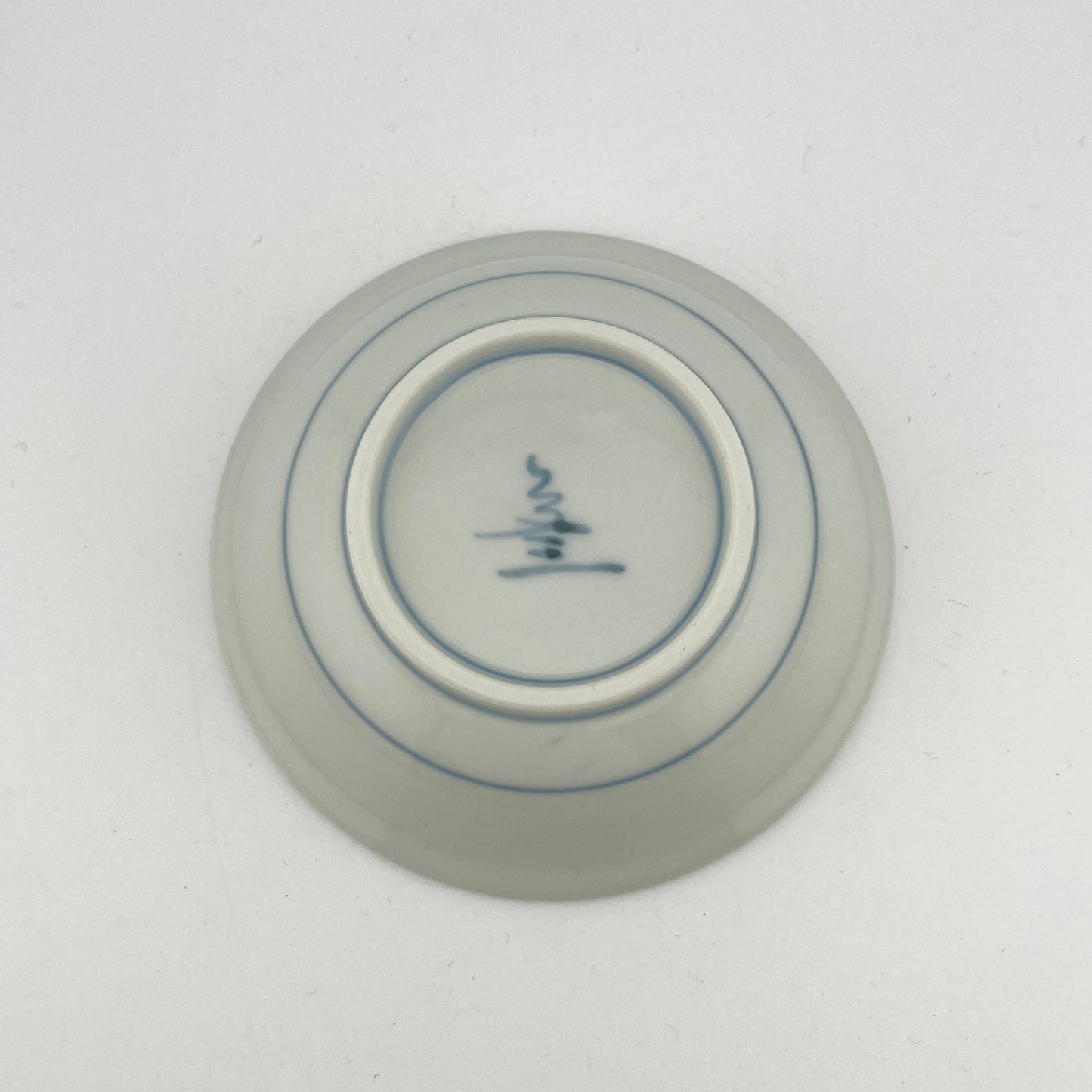 伊万里焼 文三窯 染錦山水3.5寸皿