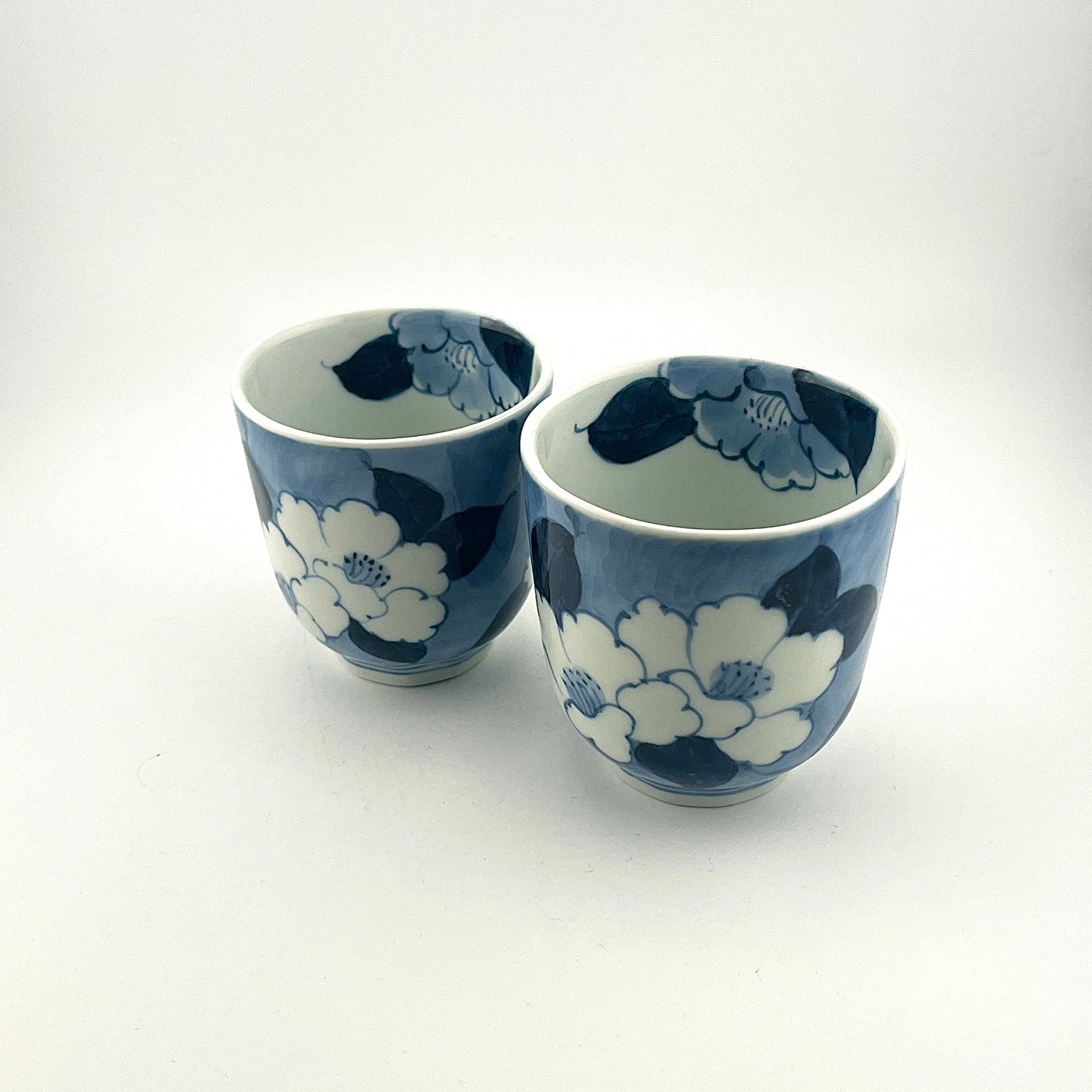 有田焼 そうた窯 惣太窯 染付椿絵湯吞(小)