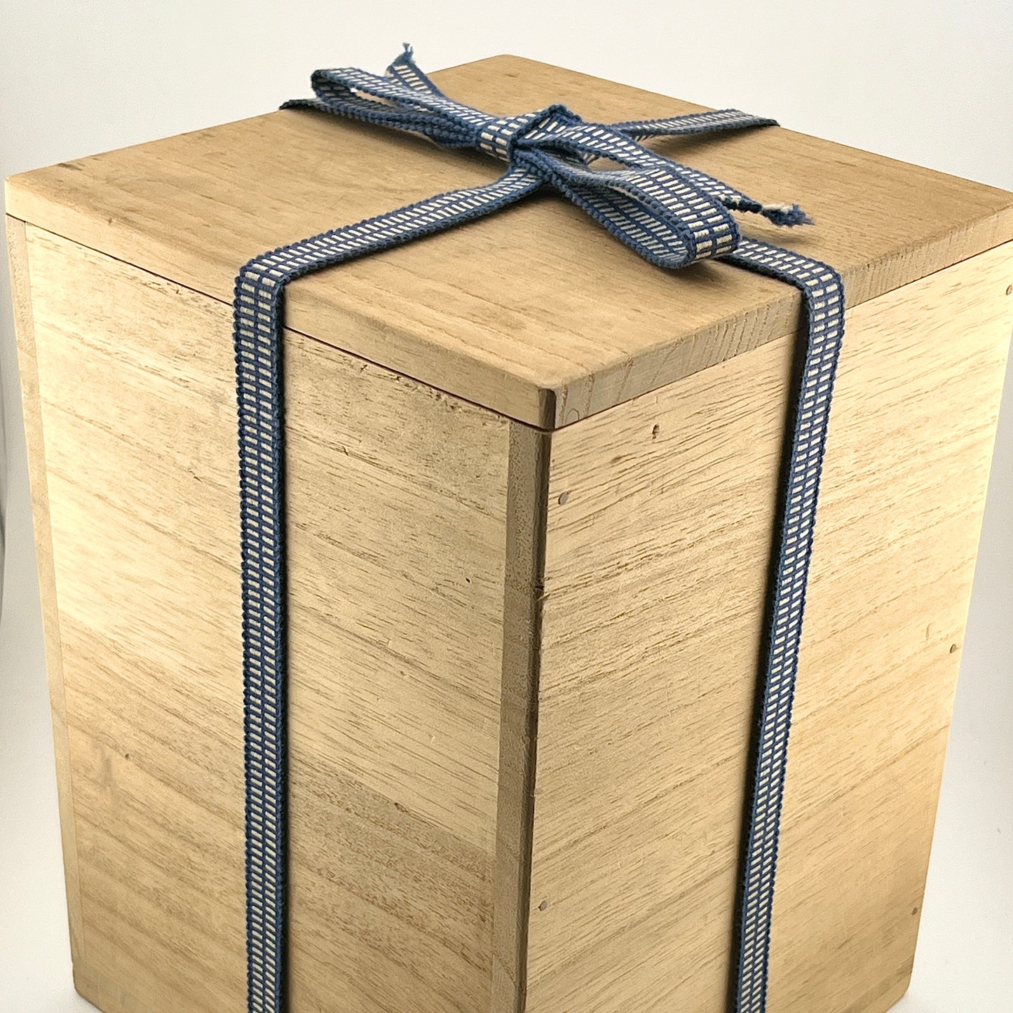 壺屋焼 人間国宝 金城次郎作 海老魚紋花瓶