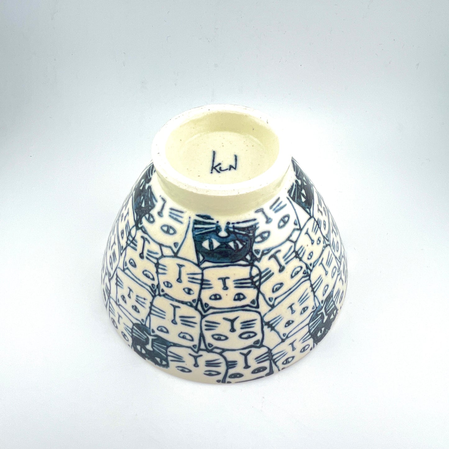 勲山窯 ネコ 茶碗 茶付け