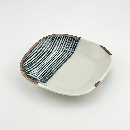 波佐見焼　福峰窯　ハーフライン　角小皿