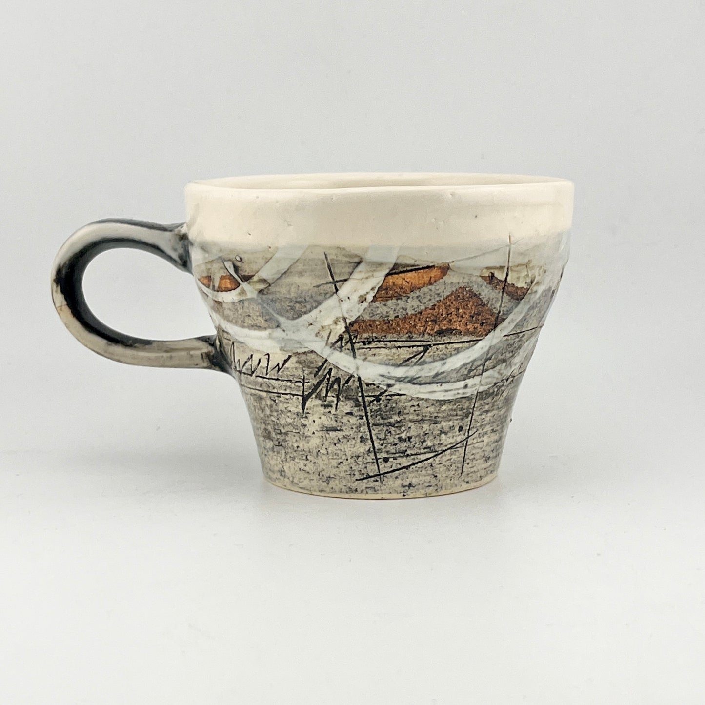 美濃焼　鶴林窯　線刻　カップ＆ソーサー