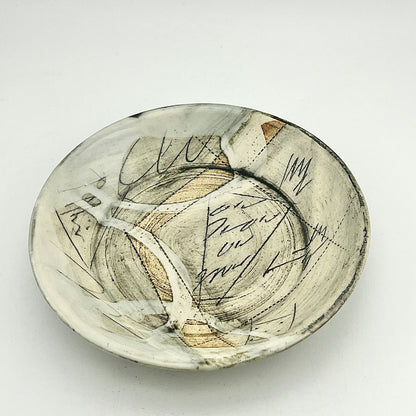 美濃焼　鶴林窯　線刻　カップ＆ソーサー