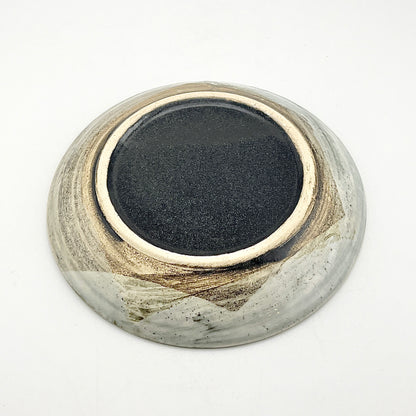 美濃焼　鶴林窯　線刻　カップ＆ソーサー