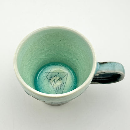 美濃焼　鶴林窯　線刻　カップ＆ソーサー