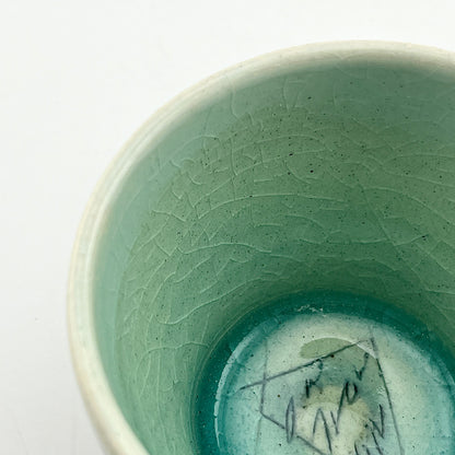 美濃焼　鶴林窯　線刻　カップ＆ソーサー