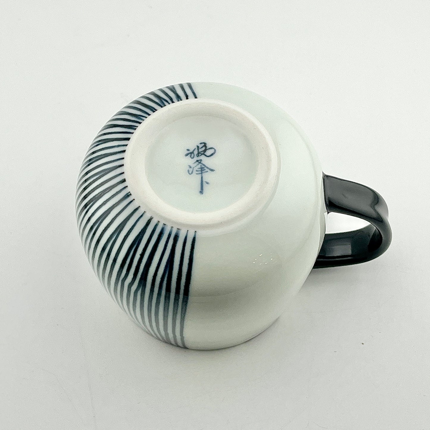 波佐見焼　福峰窯　ハーフライン　マグカップ