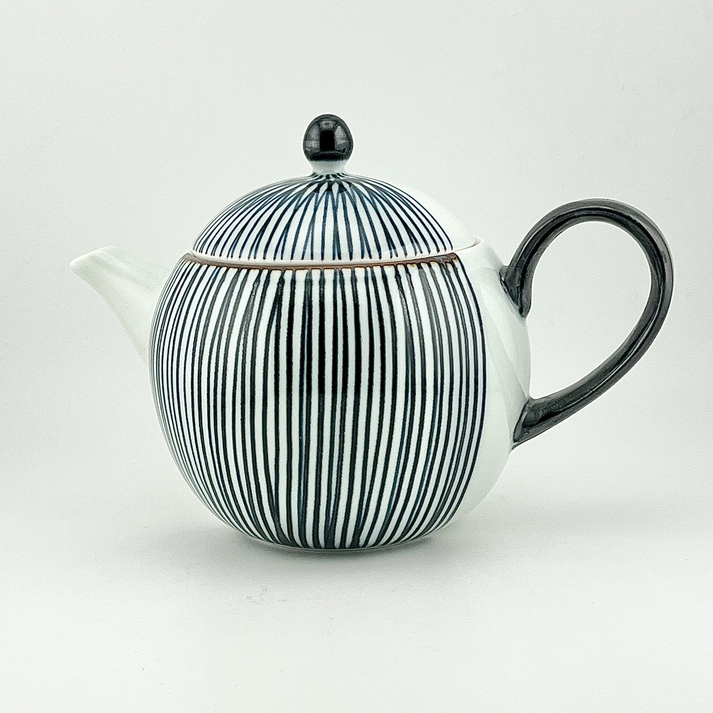 波佐見焼　福峰窯　ハーフライン　Ｍポット