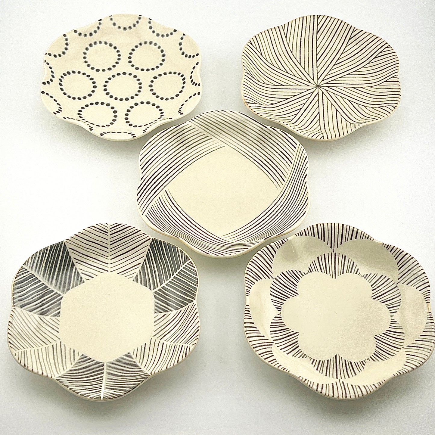 natural69　粉引釉　六方押小皿