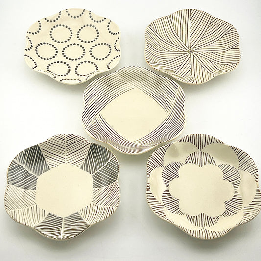 natural69　粉引釉　六方押小皿