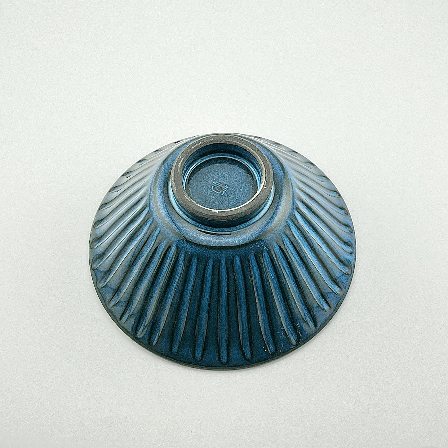 波佐見焼　利左エ門窯　ブルー彫　茶付