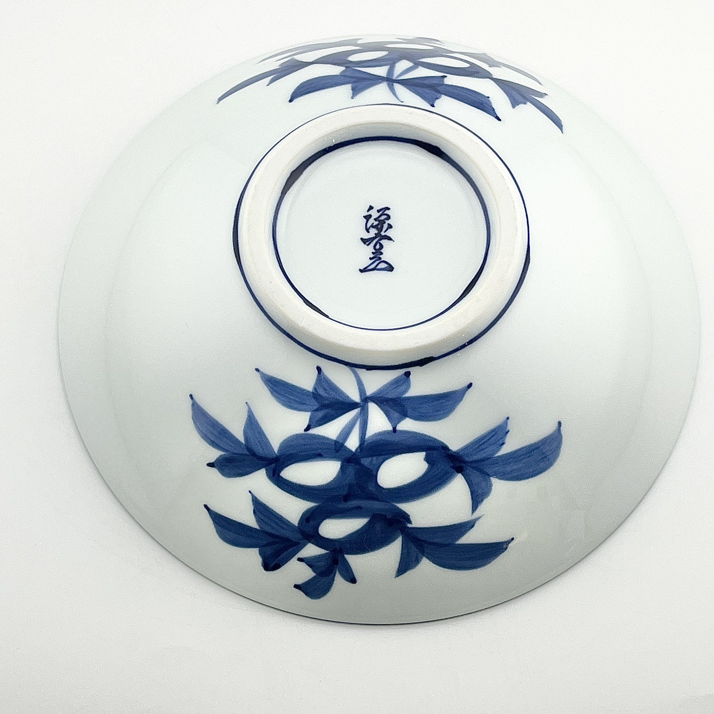 有田焼　源右衛門窯　赤濃牡丹絵(小)鉢