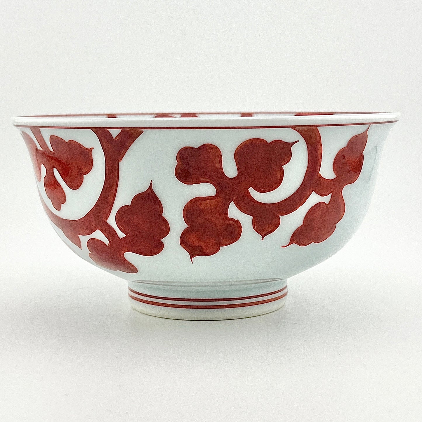 有田焼　源右衛門窯　赤絵唐草文飯碗