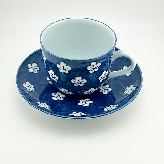 有田焼　源右衛門窯　古染風梅紋朝杯