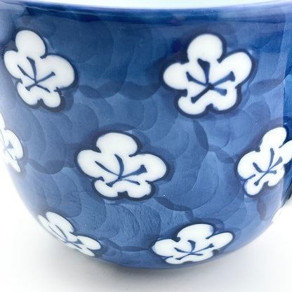 有田焼　源右衛門窯　古染風梅紋朝杯