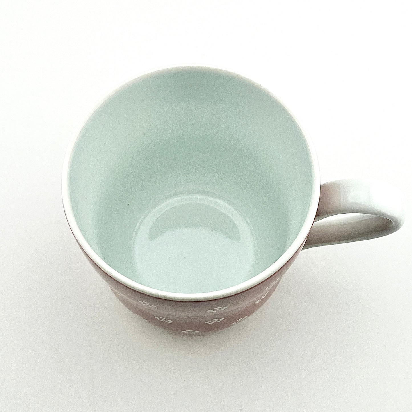 有田焼　源右衛門窯　赤絵梅地紋マグカップ