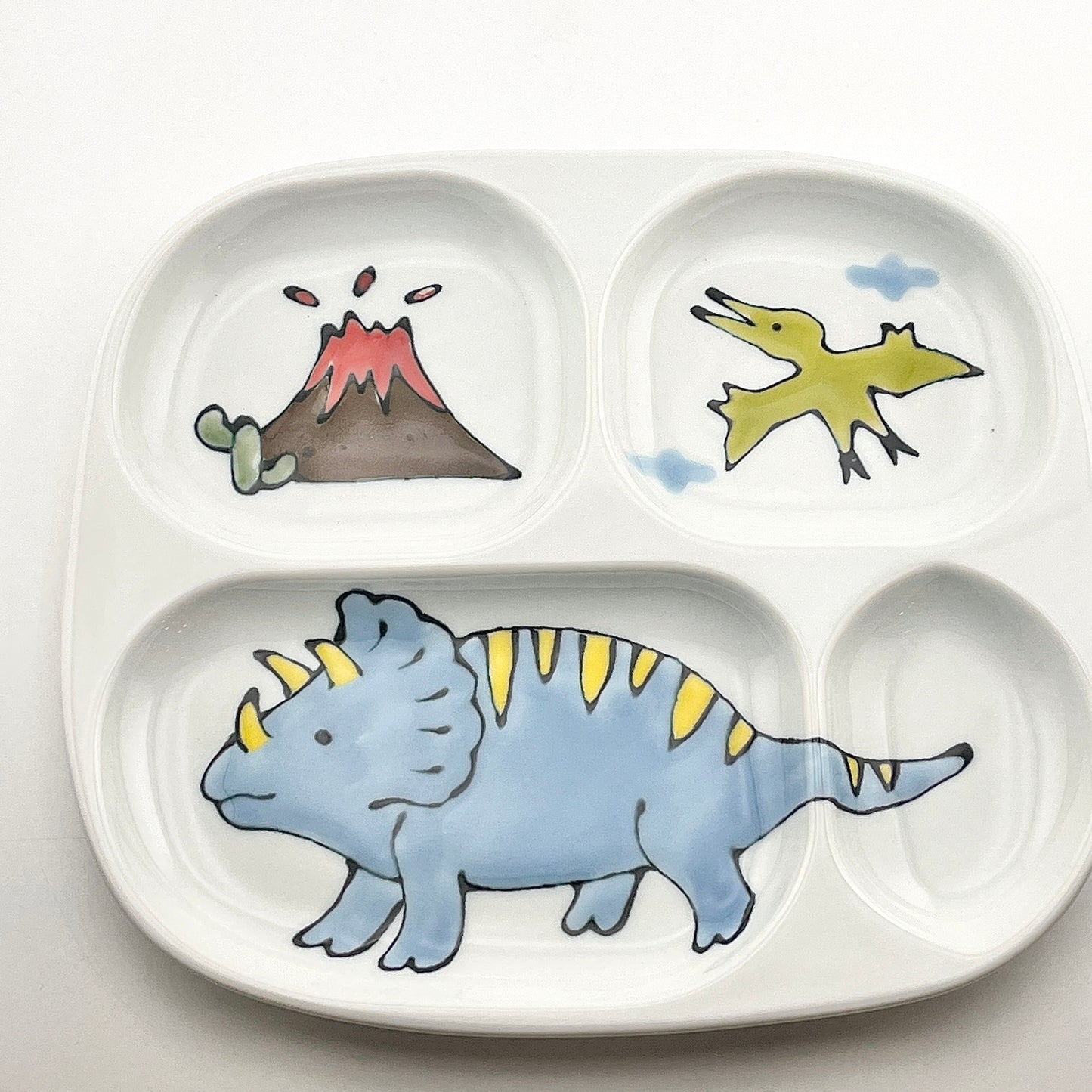 波佐見焼　大新窯　トリケラ　プレート皿