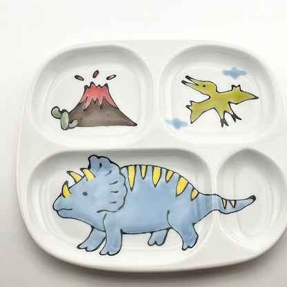 波佐見焼　大新窯　トリケラ　プレート皿