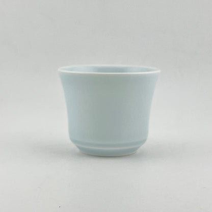 有田焼　梶謙製磁　色釉麻の葉彫　酒グラス