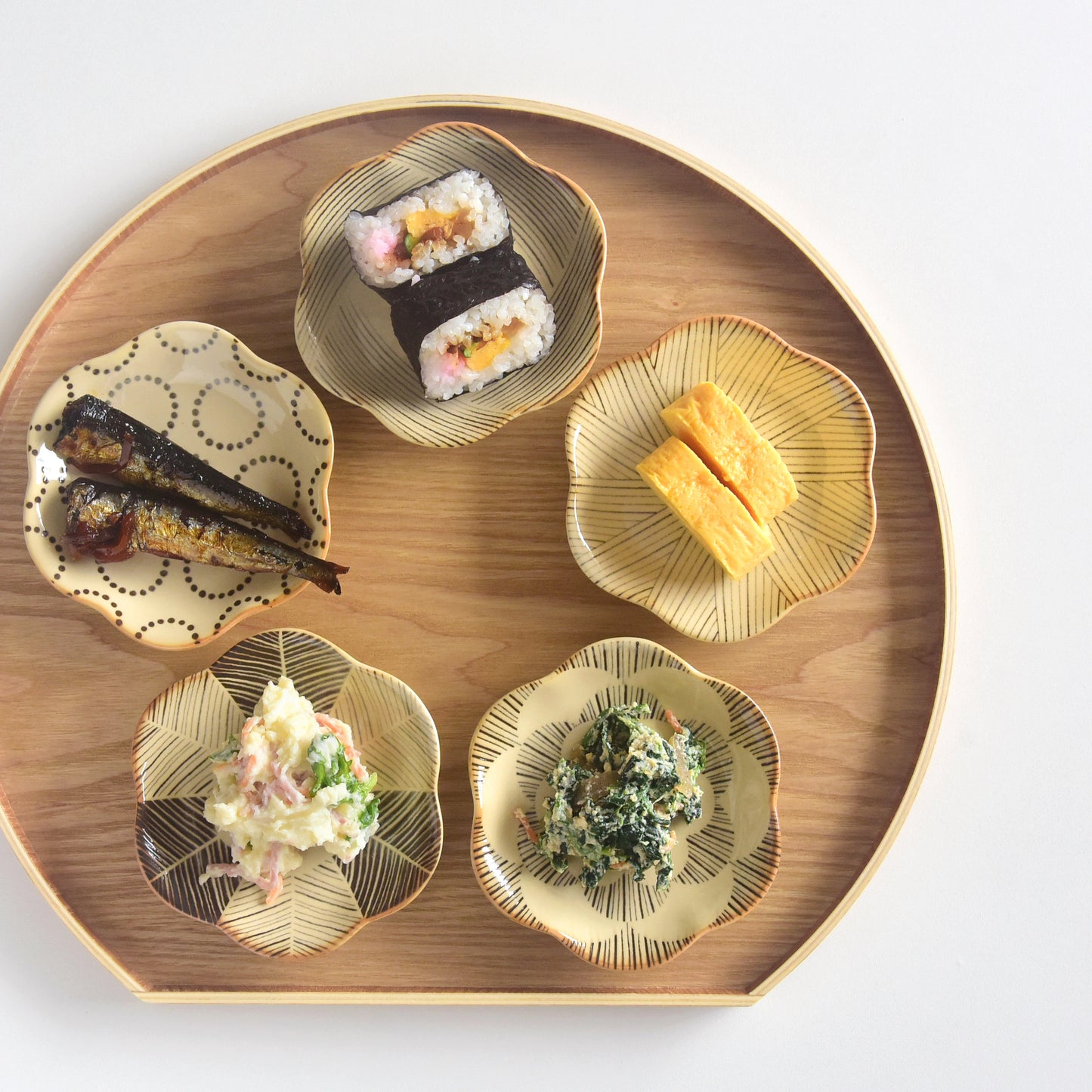 natural69　粉引釉　六方押小皿