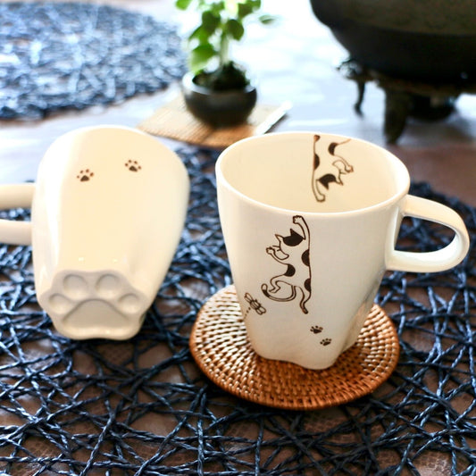[Kikusho pottery] [Hasami ware] [hanging cat] [paw mug] (Mike Kuro) cat pattern cute light calico cat black cat