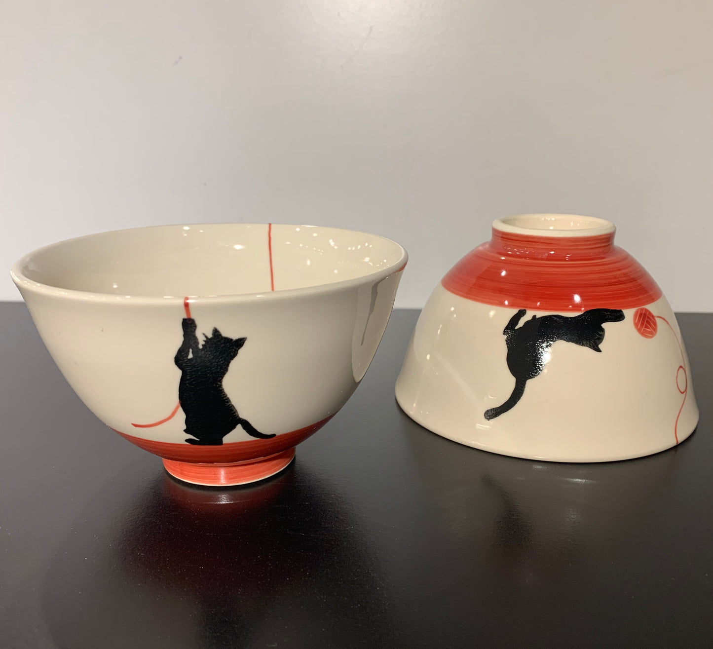 [Hasami ware] [Kikusho pottery] [Yarn cat] [Tea bowl] Cat pattern cute