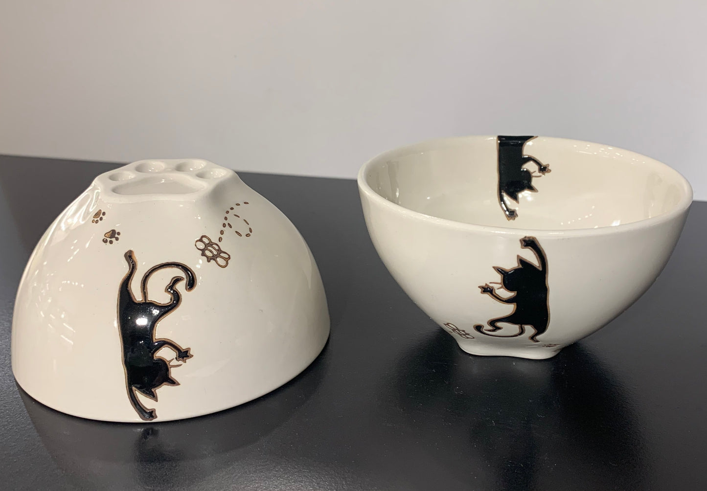 [Kikusho 陶器] [Hasami ware] [Hanging cat] [Paw bowl] [Tea bowl] (Mike Kuro) 猫图案可爱光印花布猫黑猫