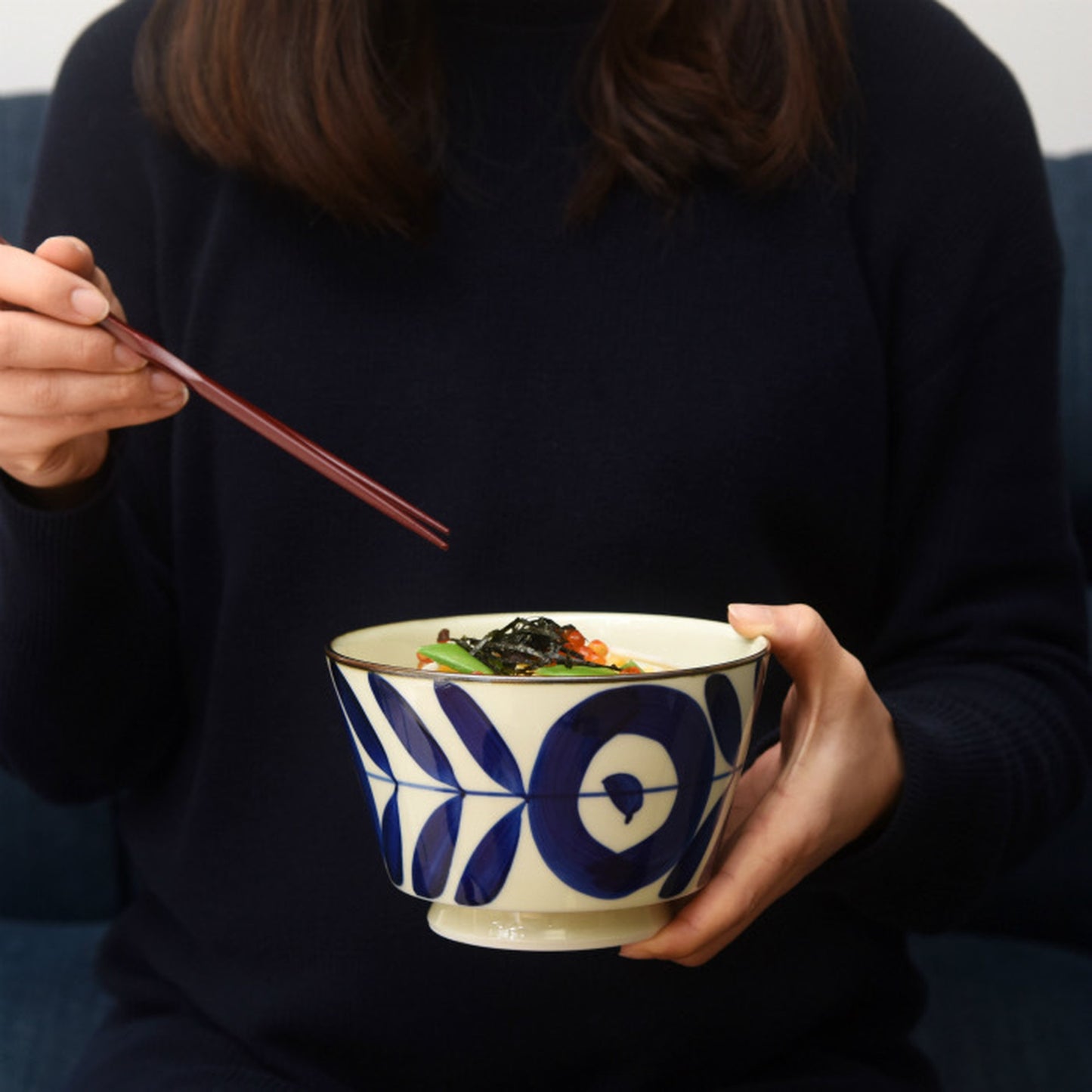[natural69] [Kogashi Gosu] [Bowl] Hasami Ware Tableware Nordic Stylish Noodle Bowl Ramen Bowl Udon Bowl Japanese Style Japanese Pattern