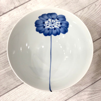 [Hasami ware] [Wazan kiln] [Cantonese bowl small] [One flower] Donburi floral pattern cute hand-painted